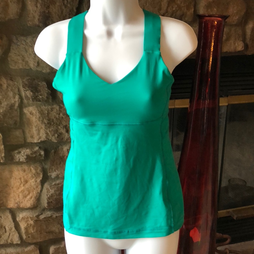 LULULEMON TOP WITH CRIS-CROSS STRAPS